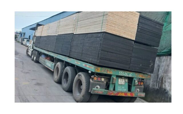 ván cốp pha phủ phim