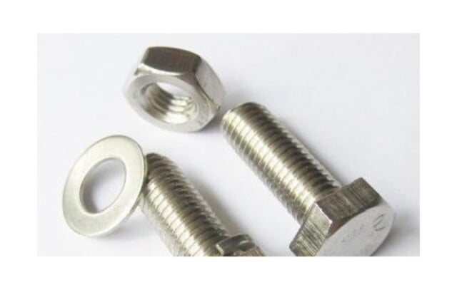 đai ốc con tán inox 304