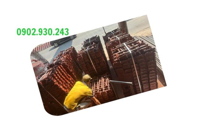 phân loại kích tăng giàn giáo